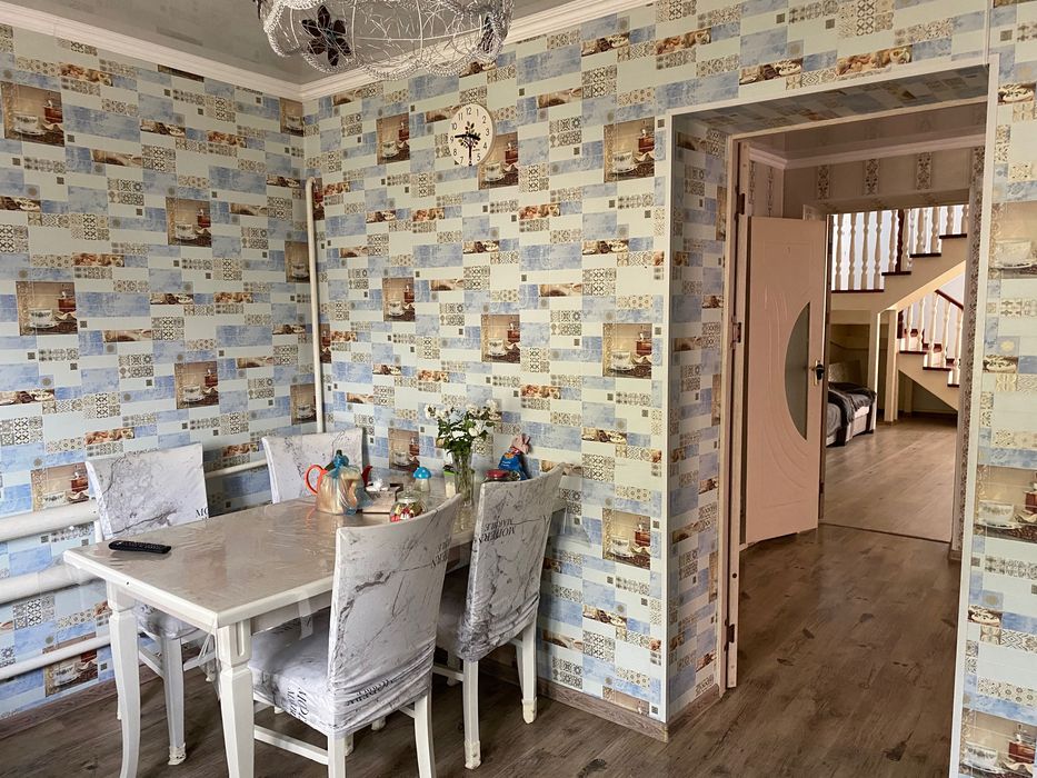 Продается дом (Коттедж)