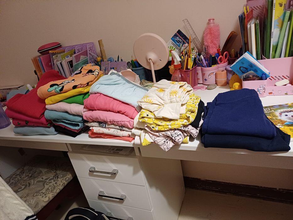 Продам детские вещи