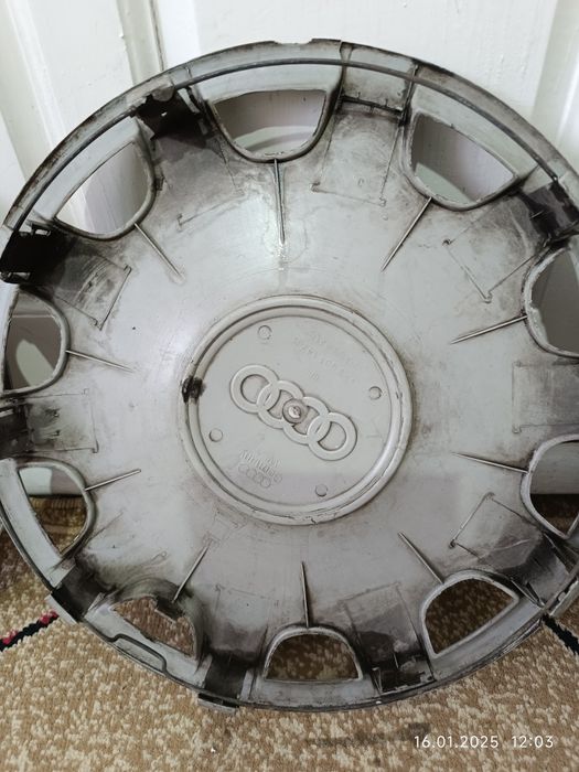 Продам колпаки на Ауди 100/А6 с4