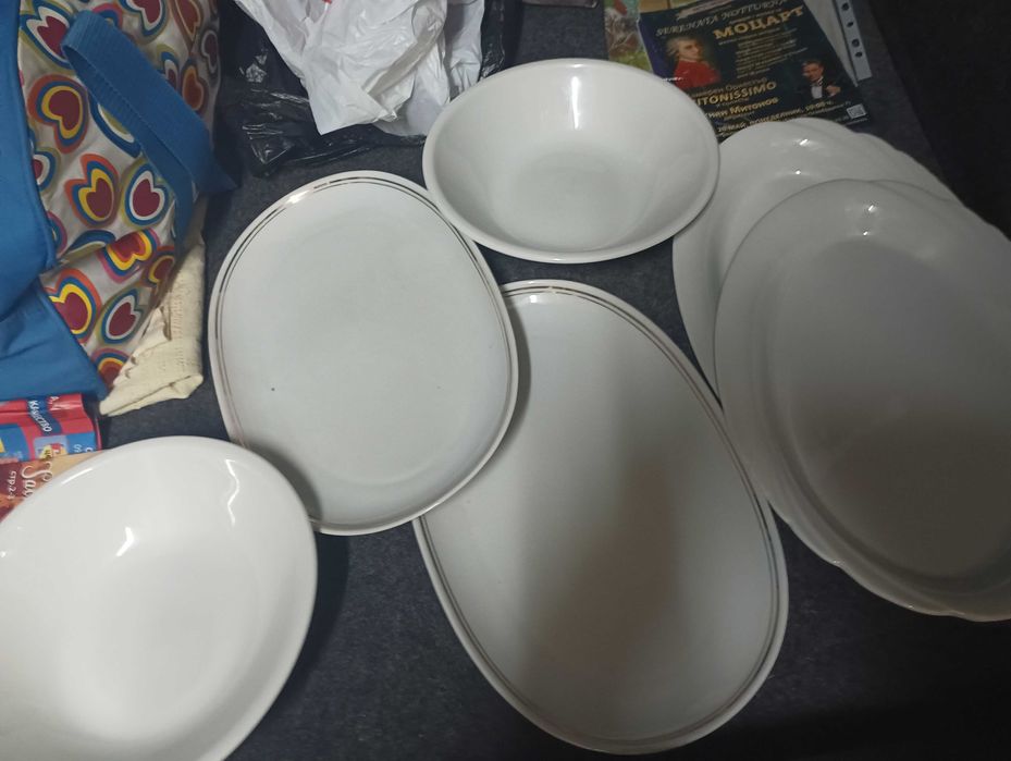 Порцеланови чинии чаши чай кани прибори промоция