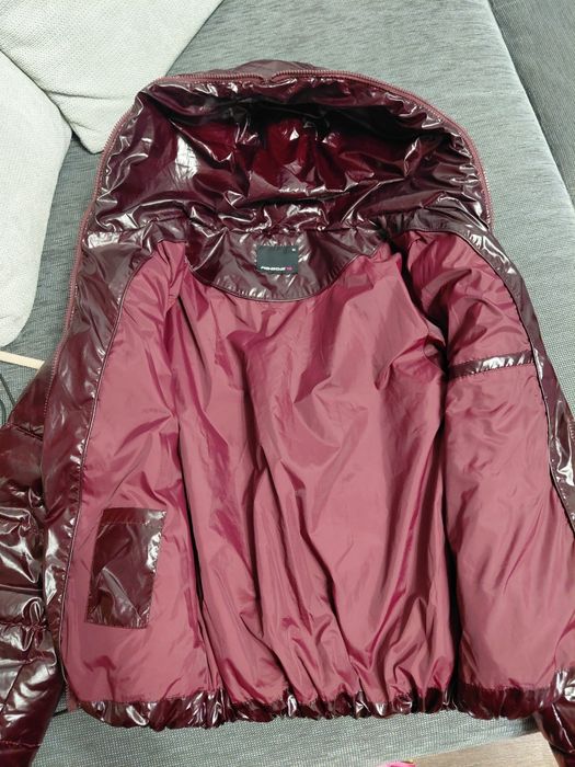 Яке Fishbone размер М в отлично състояние