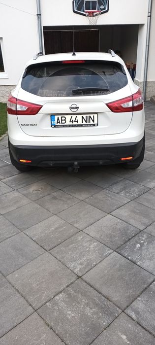 Nissan qashqai j11
