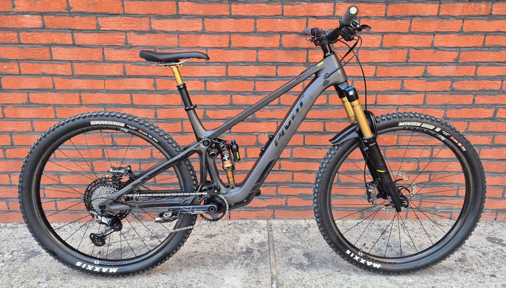 Електрически карбонов велосипед PIVOT SHUTTLE SL, TEAM XTR, FOX, XTR