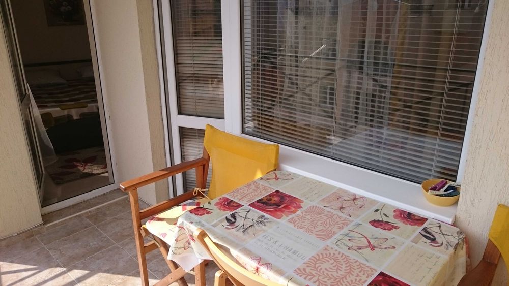 Дава се под наем Двустаен апартамент в к.к. Слънчев бряг - 55 кв.м за 612 € - Снимка #5