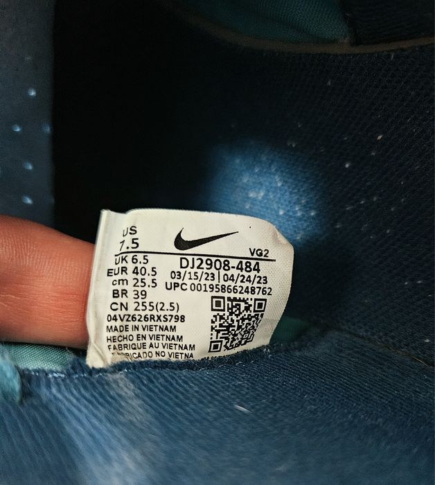 Ghete fotbal / Adidași Nike Mercurial mărimea 40.5 TF