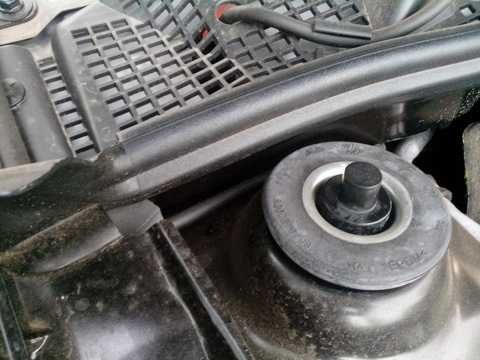 Deflectoare bara fata Duster 2