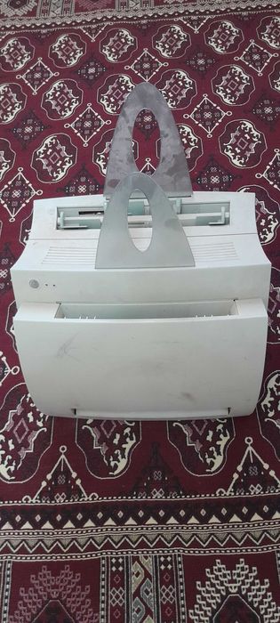 Срочно продам настольный компьютер комплете