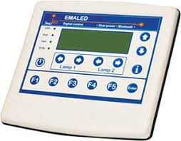 Светильник операционный потолочный (бестеневой)  2х-купольный ЭМАЛЕД