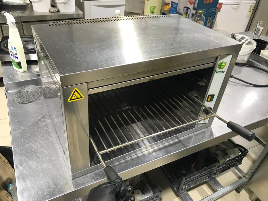 Продам гриль саламандр FIMAR RS40