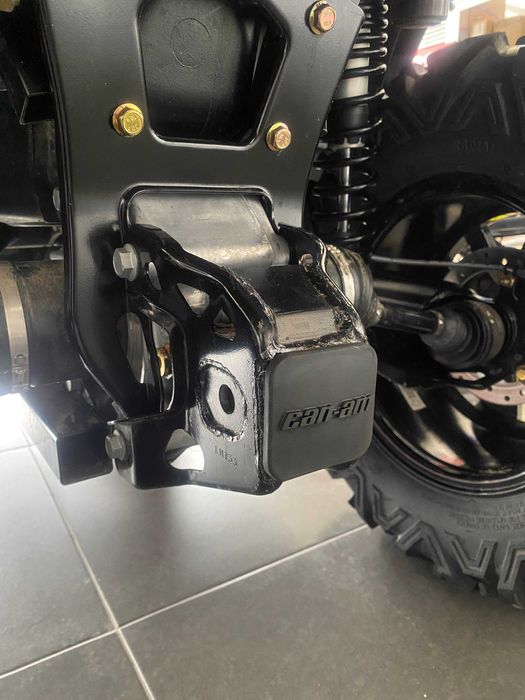 НОВА Оригинална гумена капачка , тапа за теглич на Can-am и Ski-doo