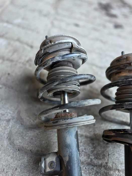 Предни амортисьори за BMW E46 4х4