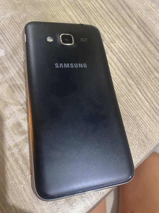 Samsung j3 -перфектен