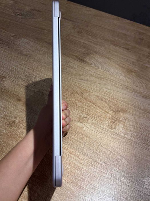 Macbook NEO 256Gb Blush 5ta sikl