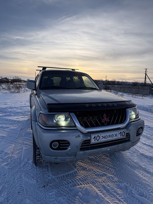 Продам Мицубиси Паджеро спорт