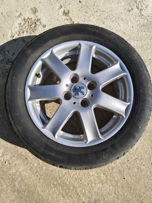 Джанти с летни гуми 16" Пежо