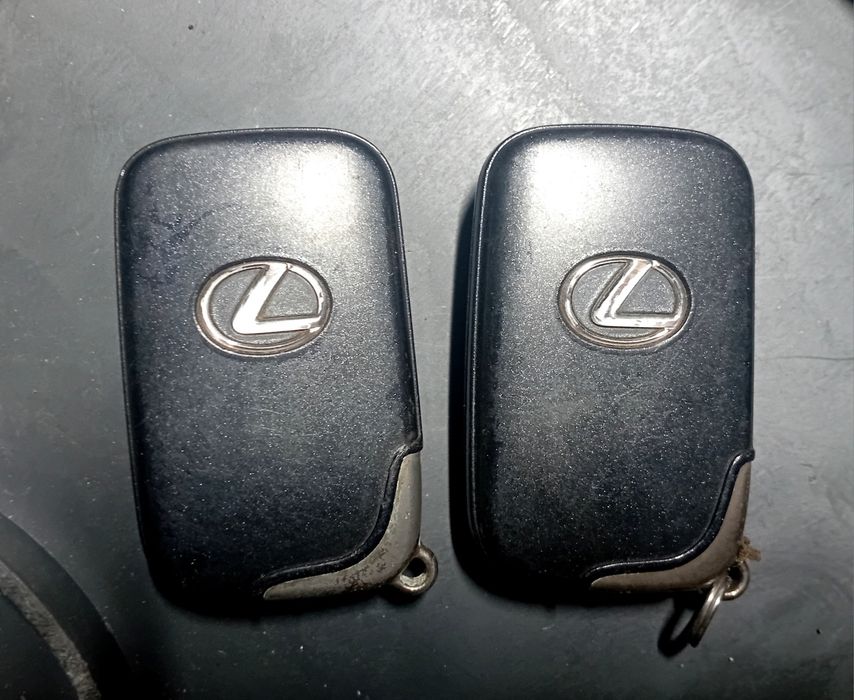 Смарт ключ Lexus