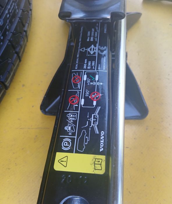 Roată rezervă slim 5x108 Volvo XC 60 70 90 cric cheie de roti