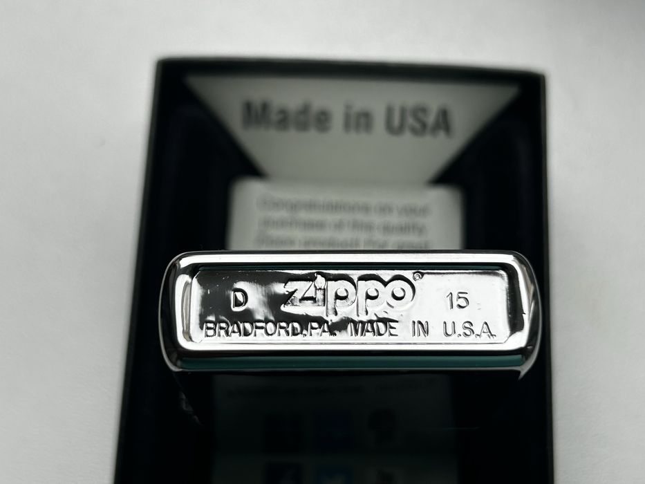 2 brichete Zippo originale Made in USA, anii 2014 și 2015, cu cutii