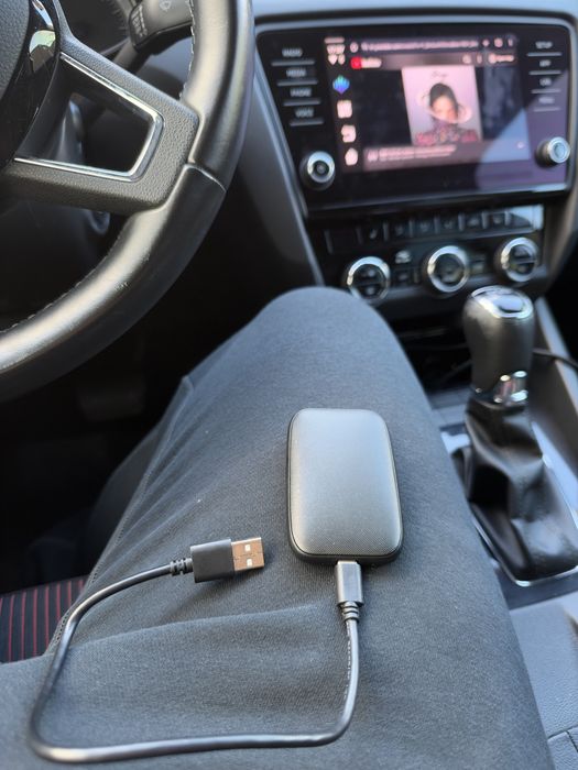 Adaptor Carplay ( youtube, netflix, etc.)