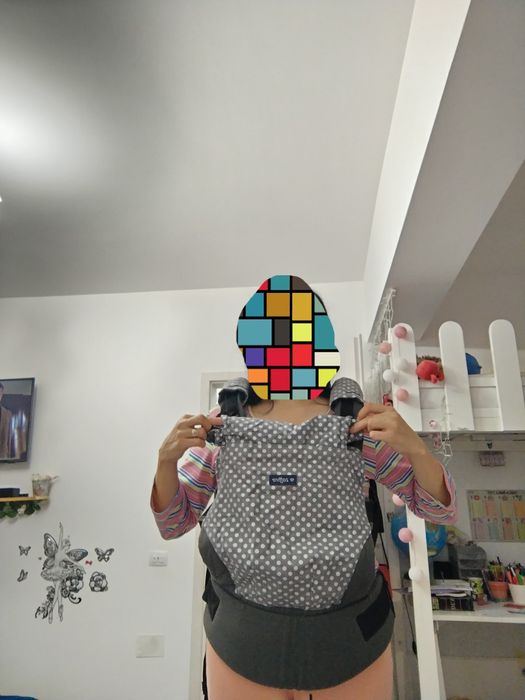 Marsupiu ergonomic bebe.