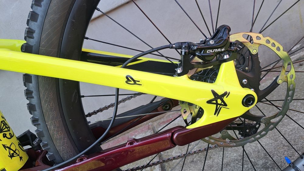 Enduro full suspension Rocky Mountain