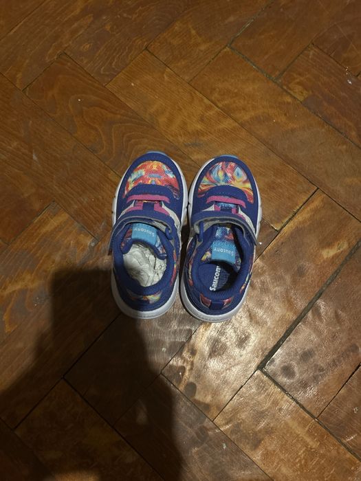 Adidasi marca saucony,copii,marimea 23