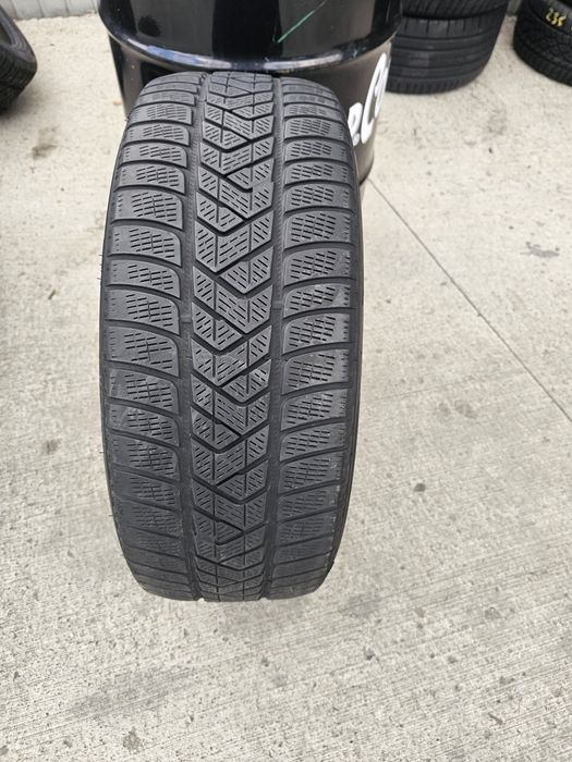 De vanzare anvelopa pirelli 235 55 r19 m+s