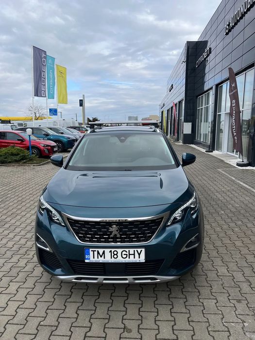 Peugeot 5008 7 locuri, achizitionata de la Reprezentanta Peugeot