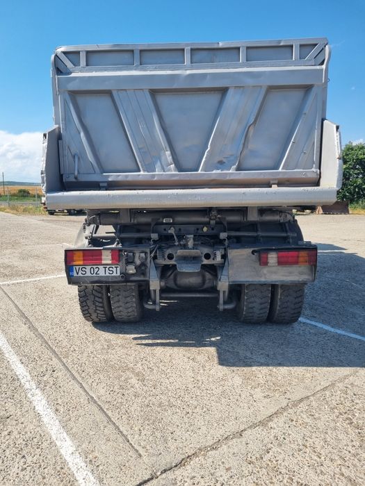 Mercedes Actros 8x4 3246