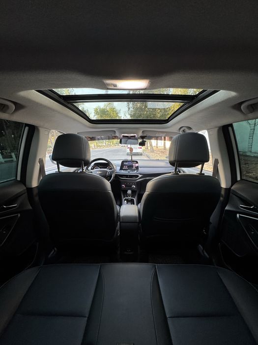 Chevrolet Tracker 2 premier ( Xitoy ]