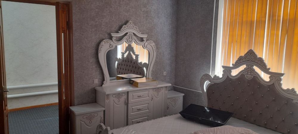 Сдается срочно Чиланзарский р-н шикарный большой дом