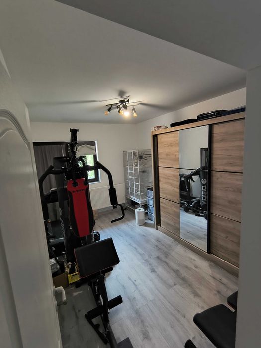 Apartament 3 camere decomandat | supra. totala 69 mp | Parter | Bloc 2023 | Parcare + Boxă 12 mp + Acces Curte