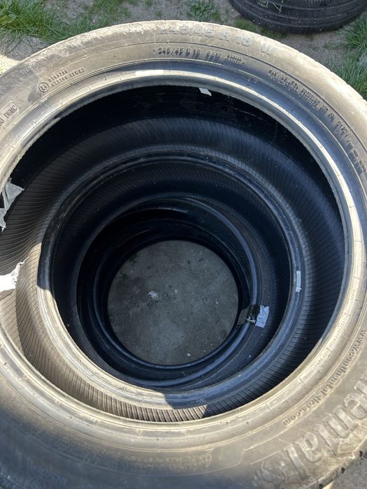 245 45 18 Michelin vara