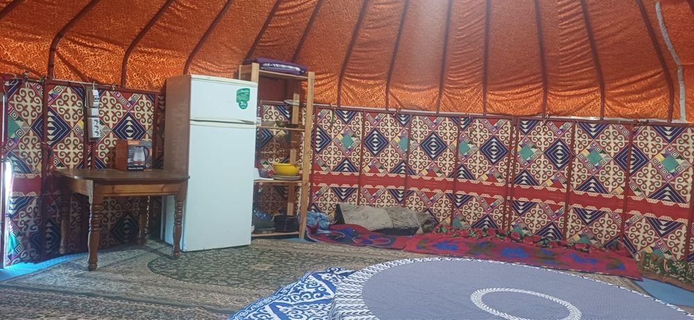 Юрта в Баянауле на озере Сабындыкол