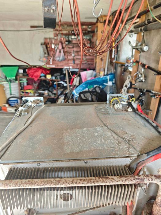 Газов хладилник за каравана и кемпер