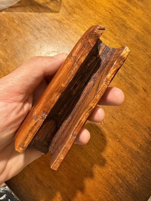 Vând lower handguard AK