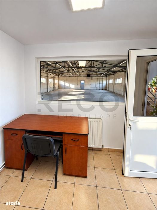 RECO Spatiu Comercial, Santion