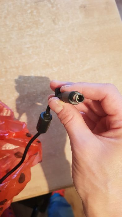 Зарядное  устройство hp