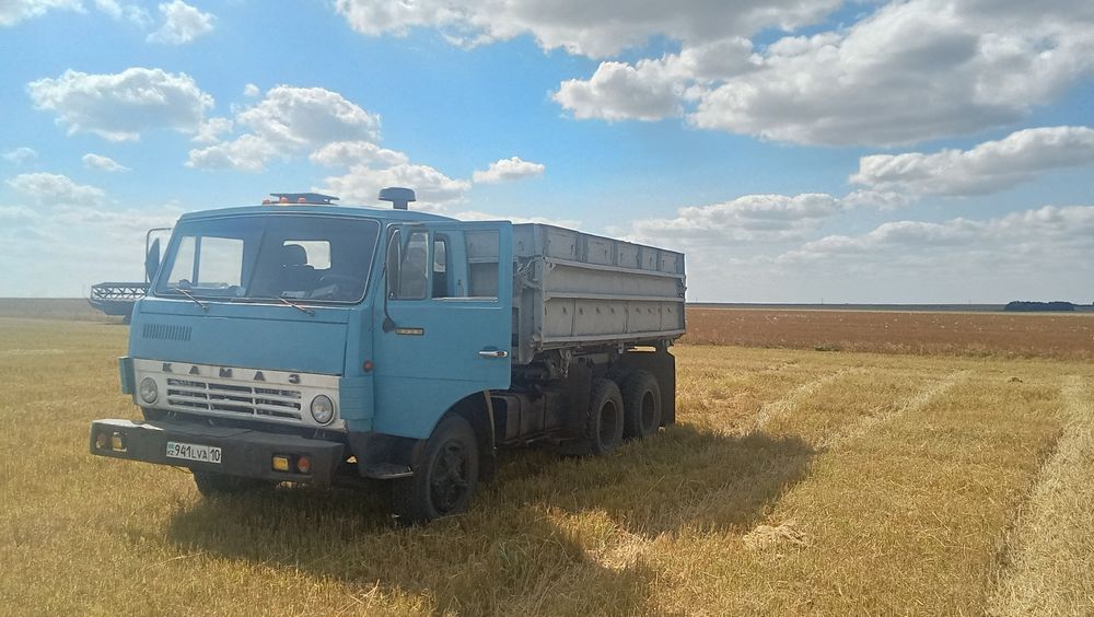 КАМАЗ самосвал. На полном ходу. Давление на горячую 2.2.