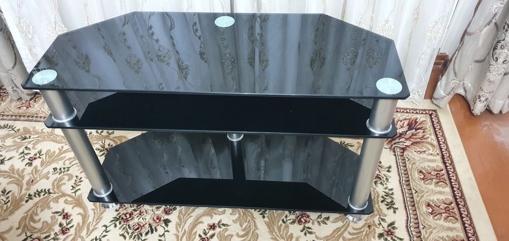 Подставка для телевизора и муз. центра