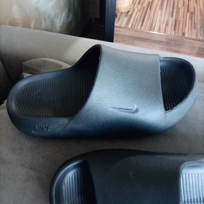 Черни джапанки Nike