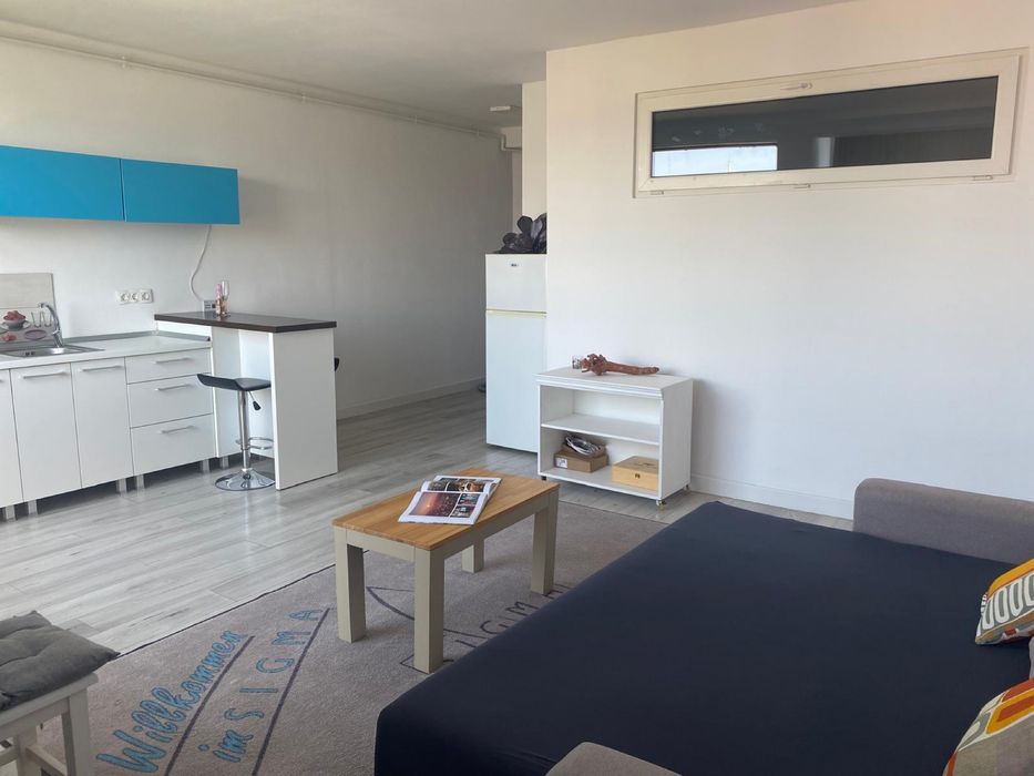 Apartament 2 camere Studio modern 50mp Central C.R. Vivu Priveliște superbă
