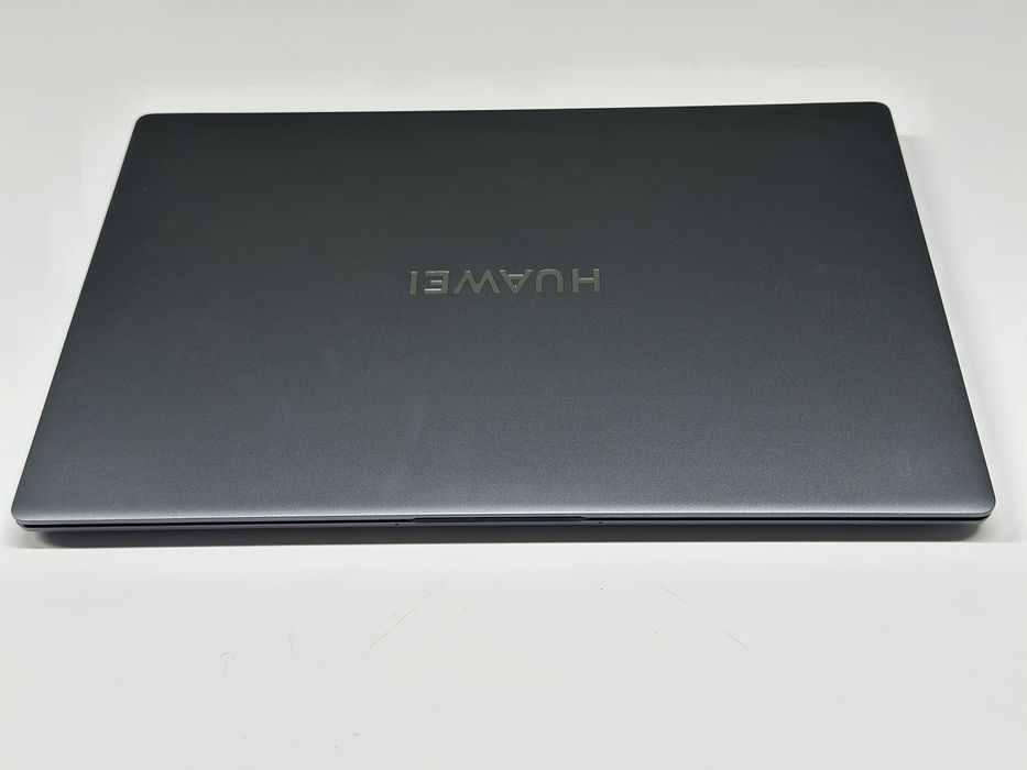 Ноутбук Huawei Core i5