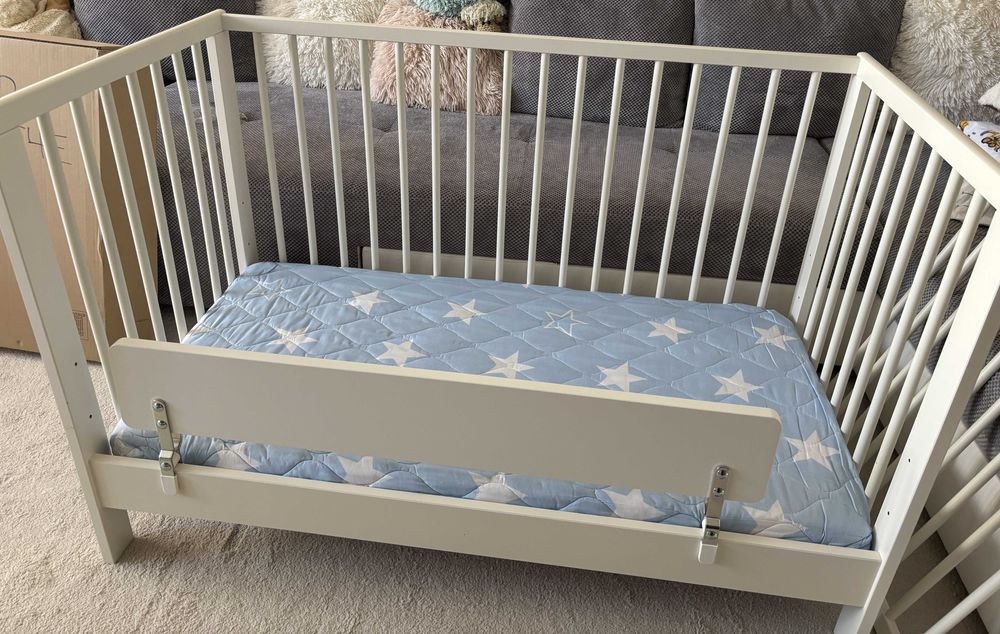 Икеа GULLIVER бебешко креватче, 60x120 см, бяло + матрак + парапет
