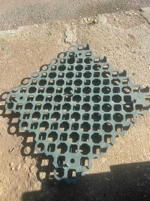 Паркинг елемент 50х50x4 см