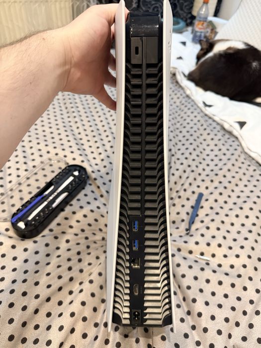 Consola ps5 disk pentru piese
