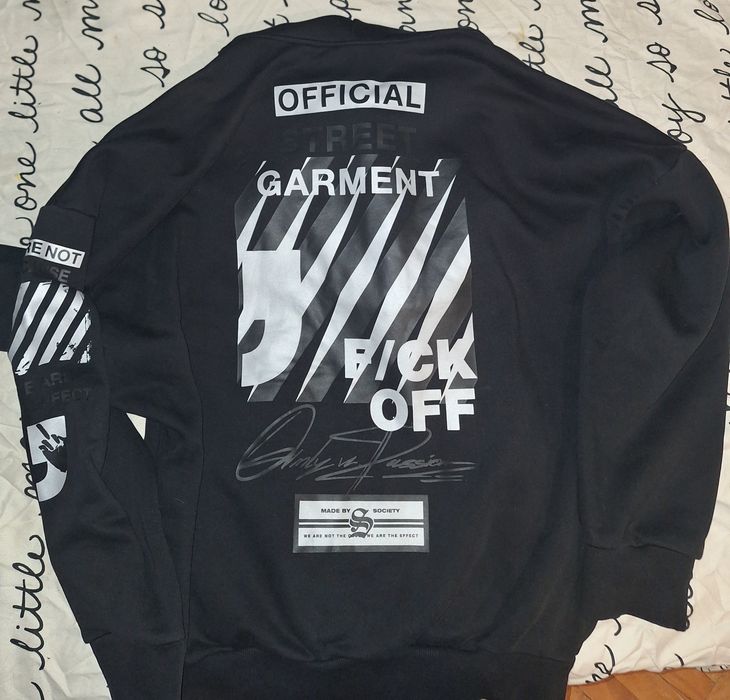 Hanorac made by society