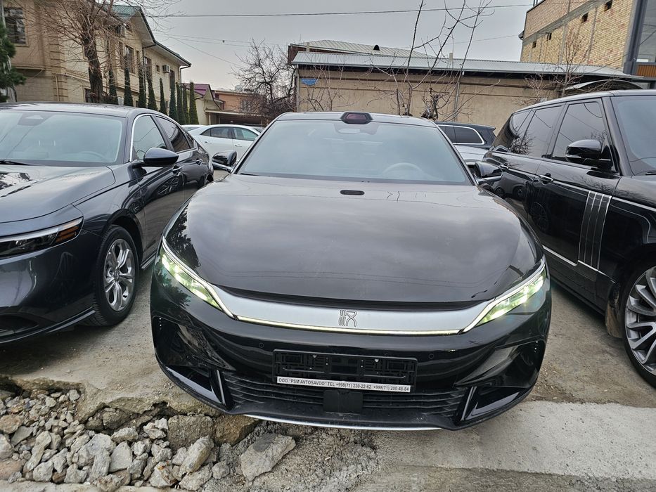 BYD.Han.Lidarli.Bitta matorli. 701km. Yili 2024. Yurgani 14000. Narxi