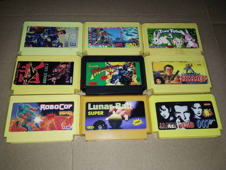 Lot dischete galbene clona NES / aka Terminator