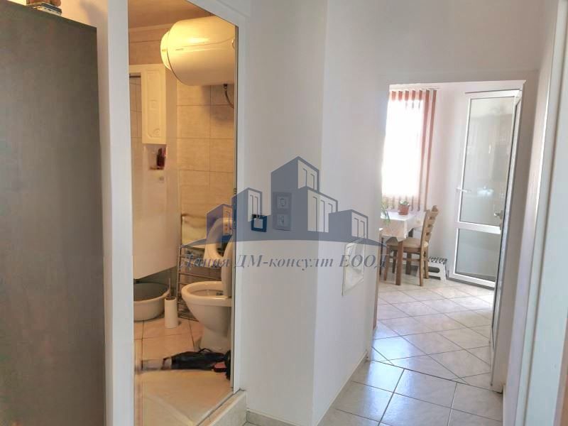 Продава се Тристаен апартамент в Шумен, Добруджански - 83 кв.м за 1352 €/кв.м - Снимка #11